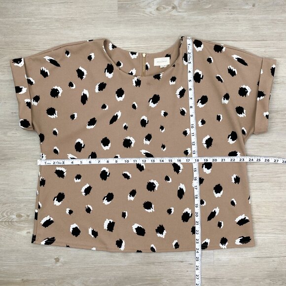 Melloday Women's Tops Blouses - Tan Pattern, Round Neck, Short Sleeve, Size XL - Picture 6 of 7